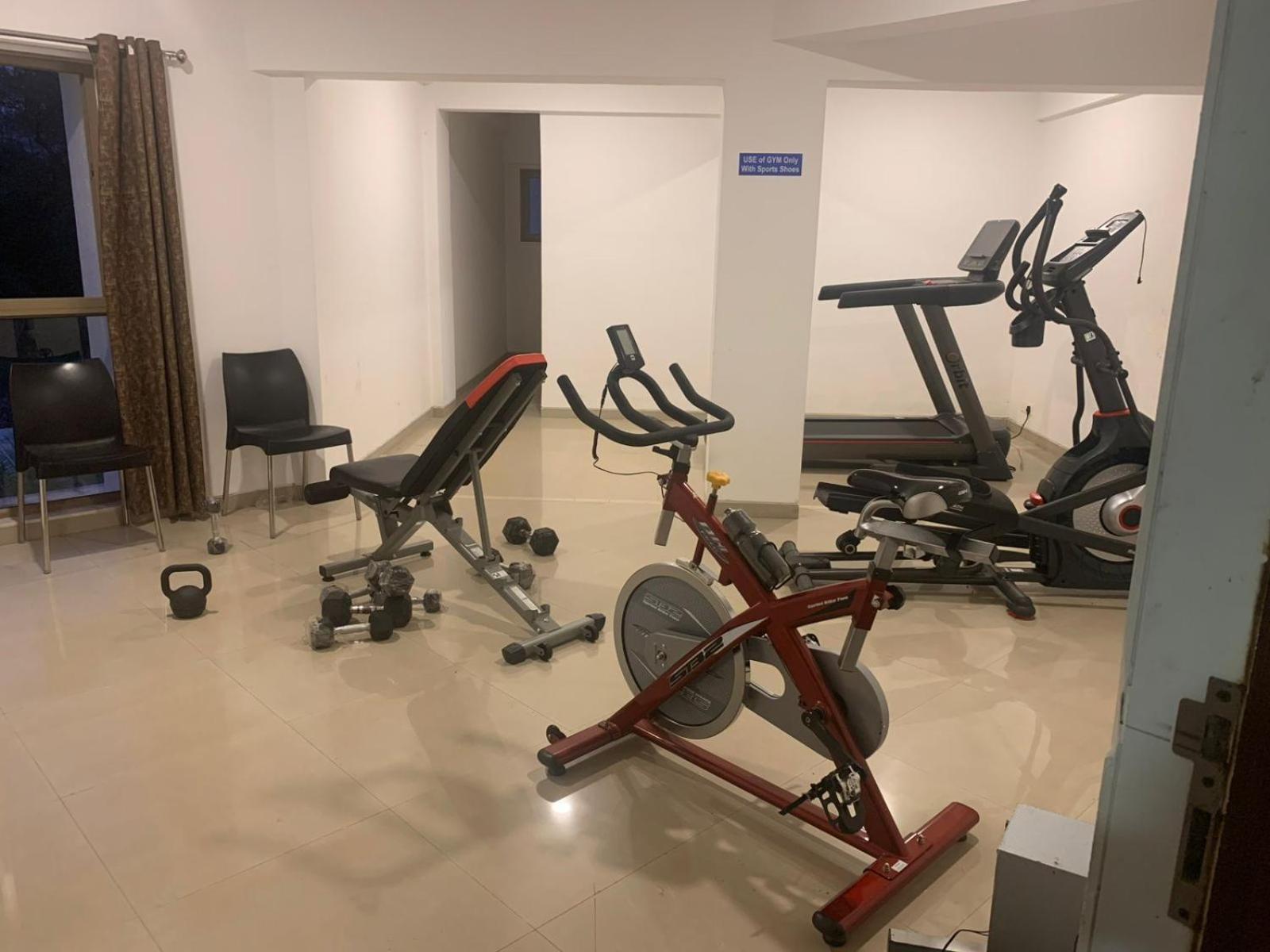 Mizzle Exotica Lonavala Apartment Luaran gambar
