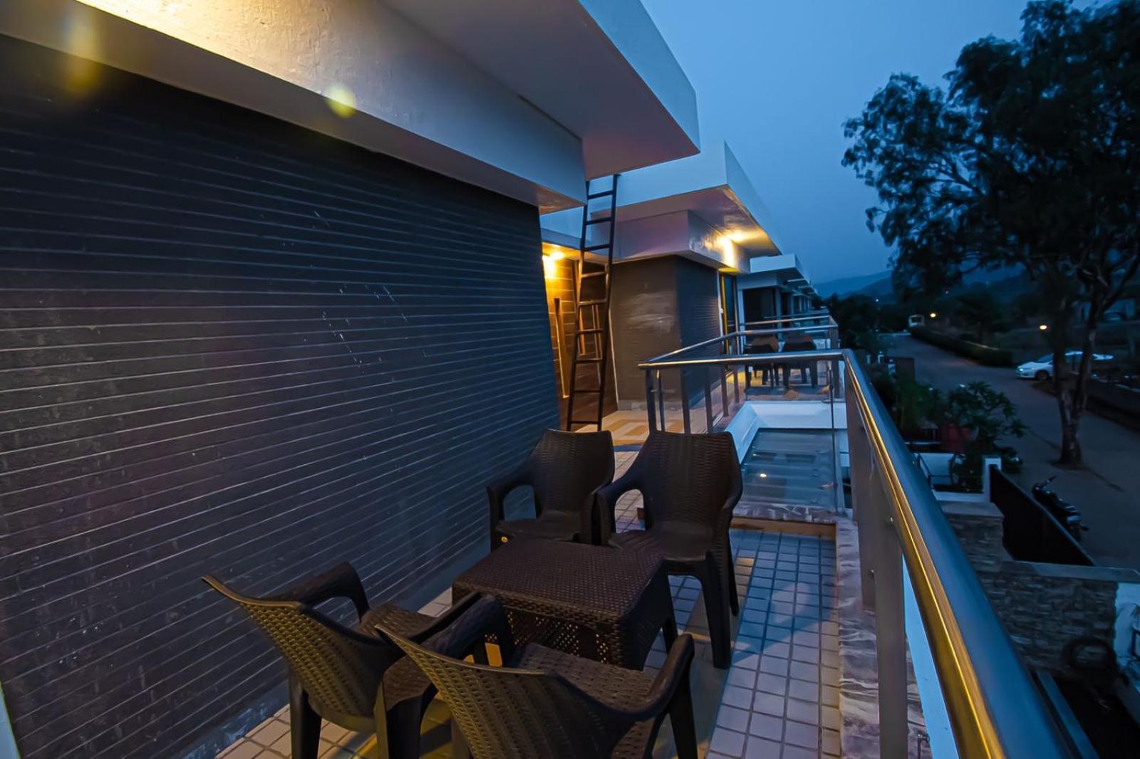 Mizzle Exotica Lonavala Apartment Luaran gambar