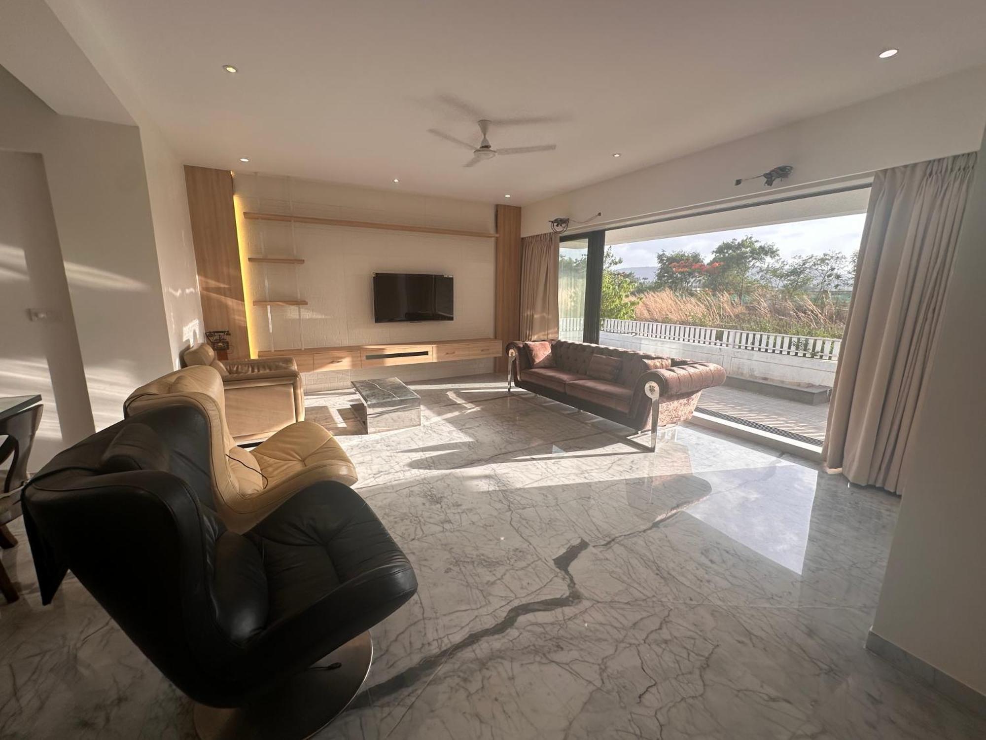 Mizzle Exotica Lonavala Apartment Luaran gambar