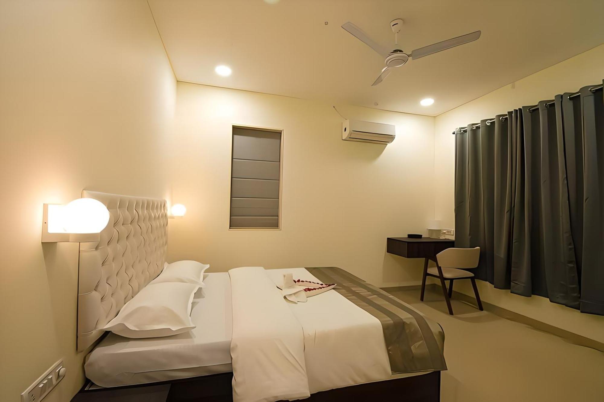 Mizzle Exotica Lonavala Apartment Luaran gambar