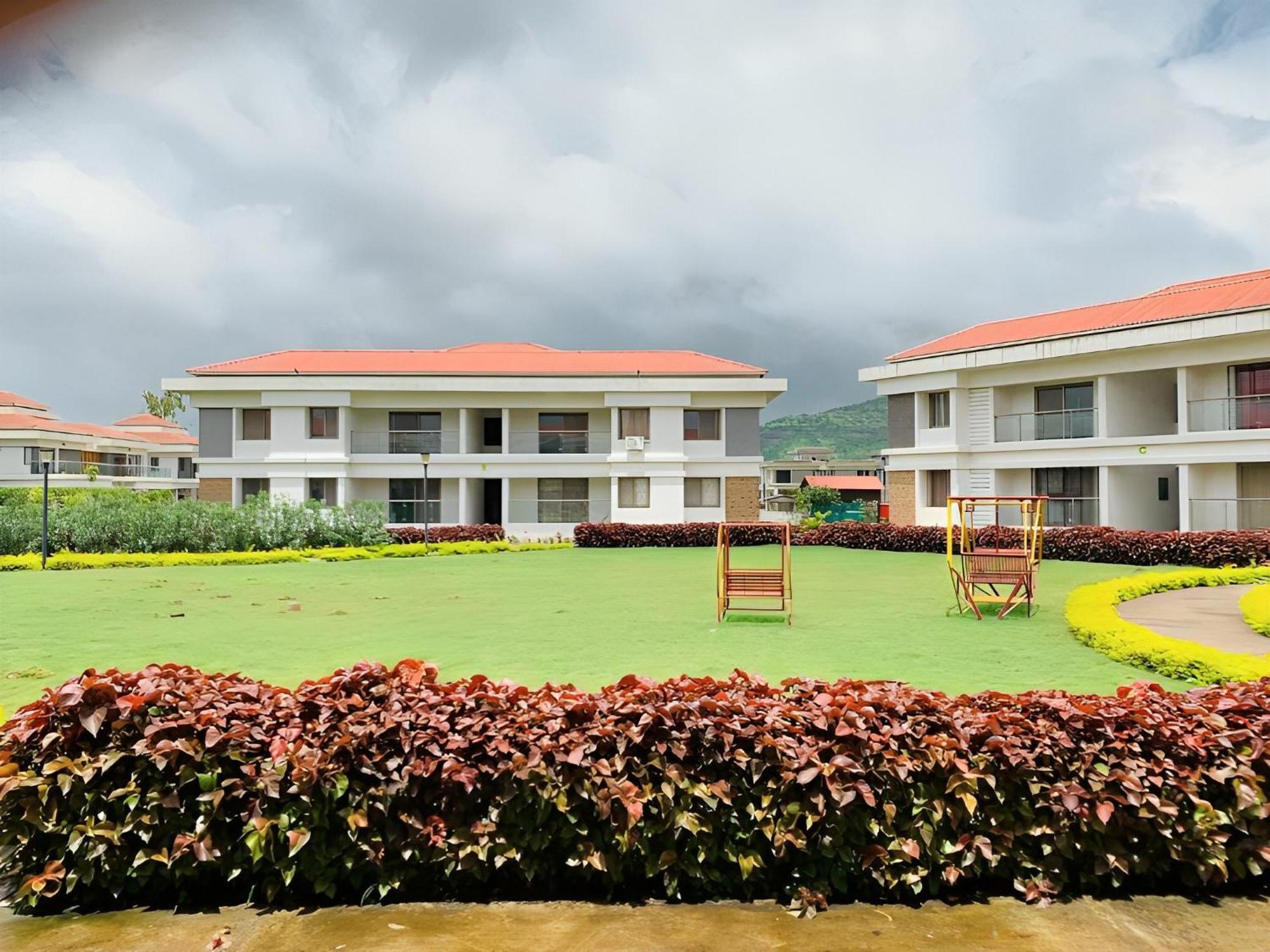 Mizzle Exotica Lonavala Apartment Luaran gambar